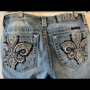Miss Me Embellished Bling Women’s Capri Jeans Size 29